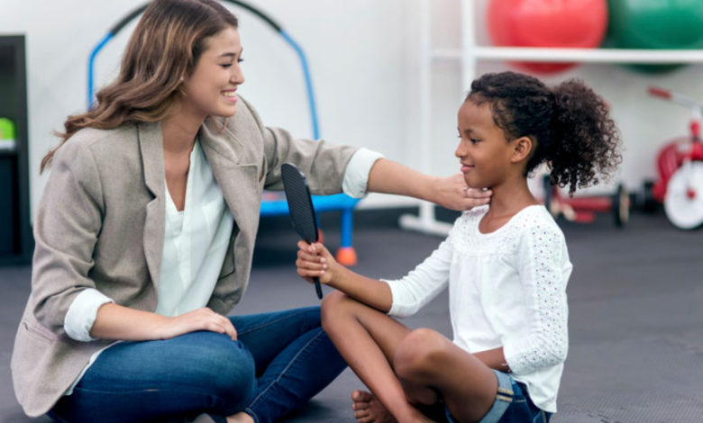 Connecting Through Language: How a Bilingual Therapist Can Help You Heal